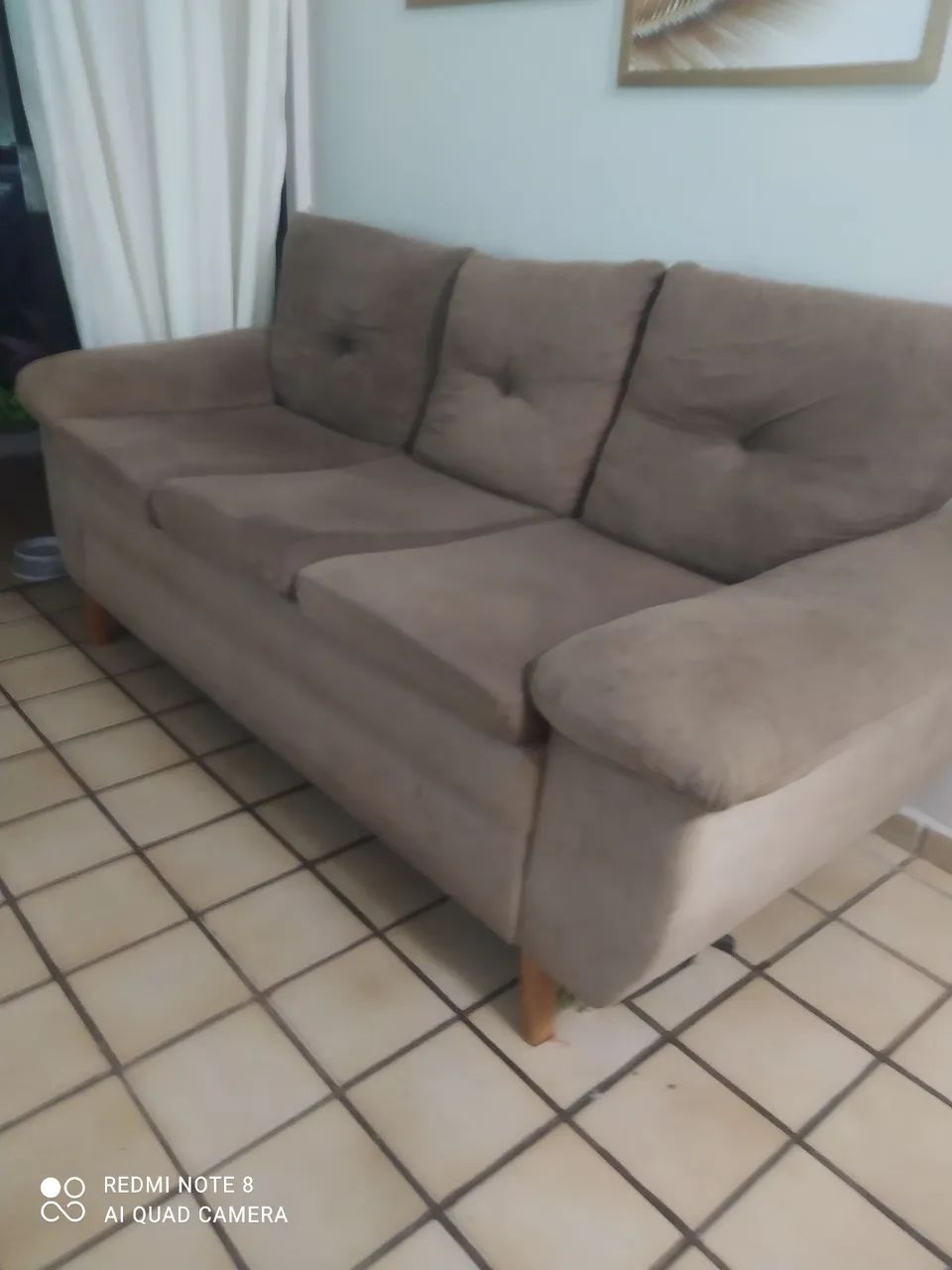 Sofá 3e   2 lugares tecidos aveludado .em perfeitos estados