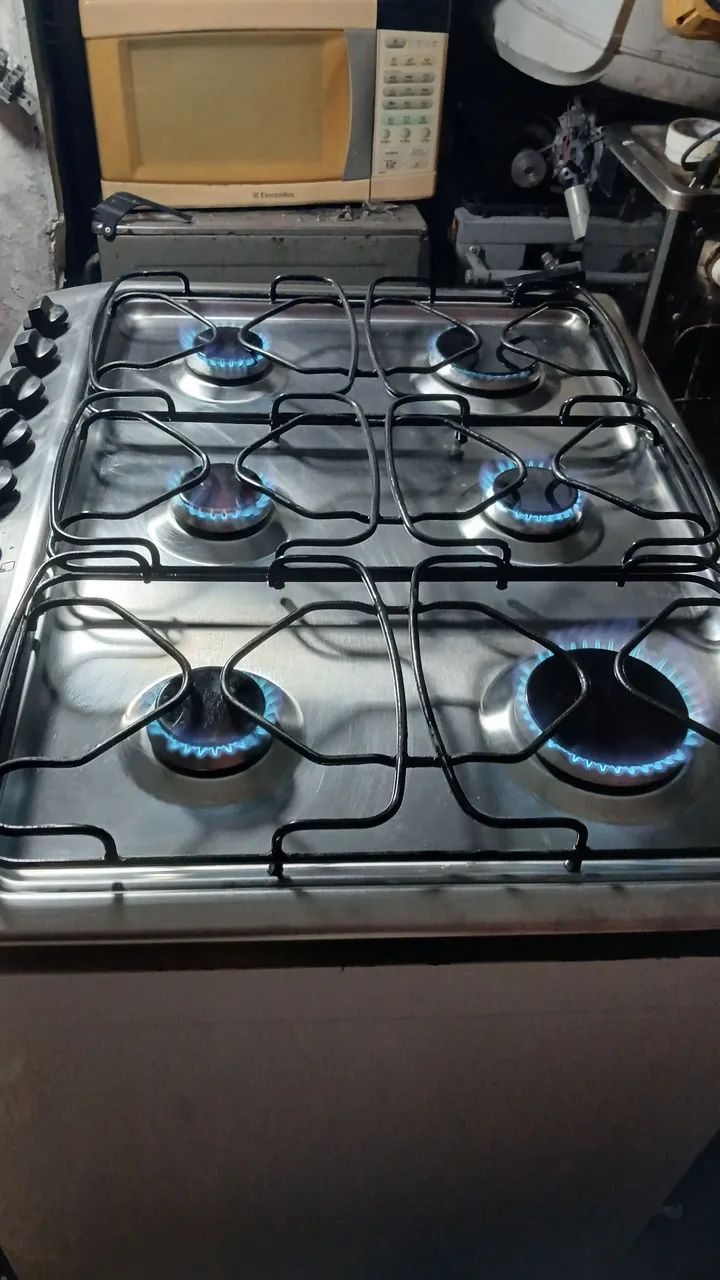 Fogão Electrolux 6 bocas automático  - Foto 4