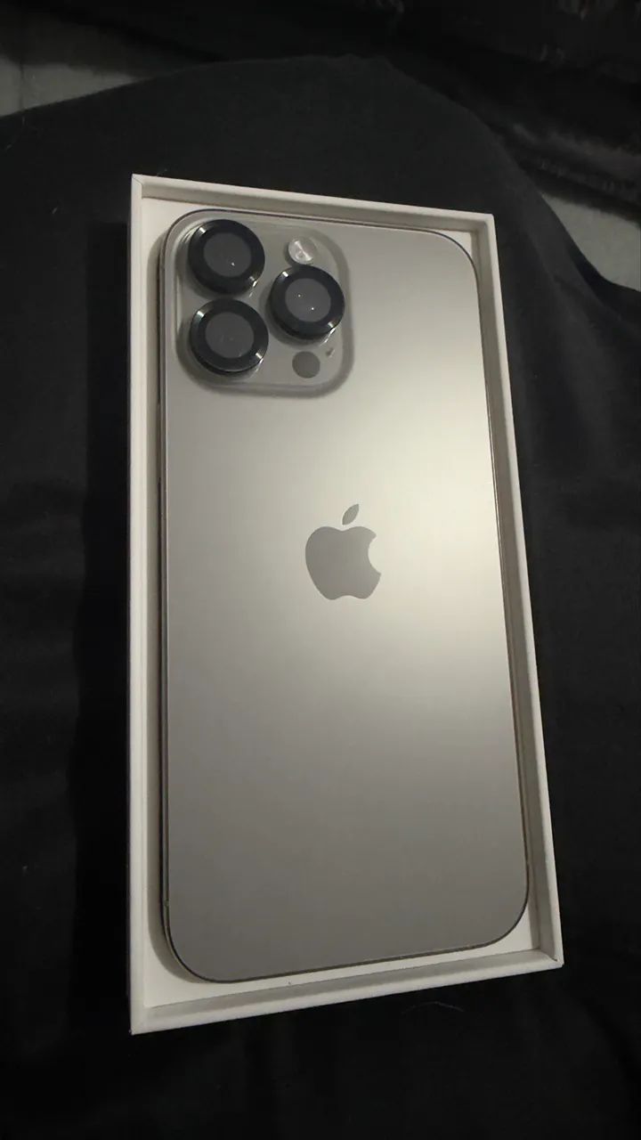 iPhone 16 Pro Max - 256GB - Foto 2