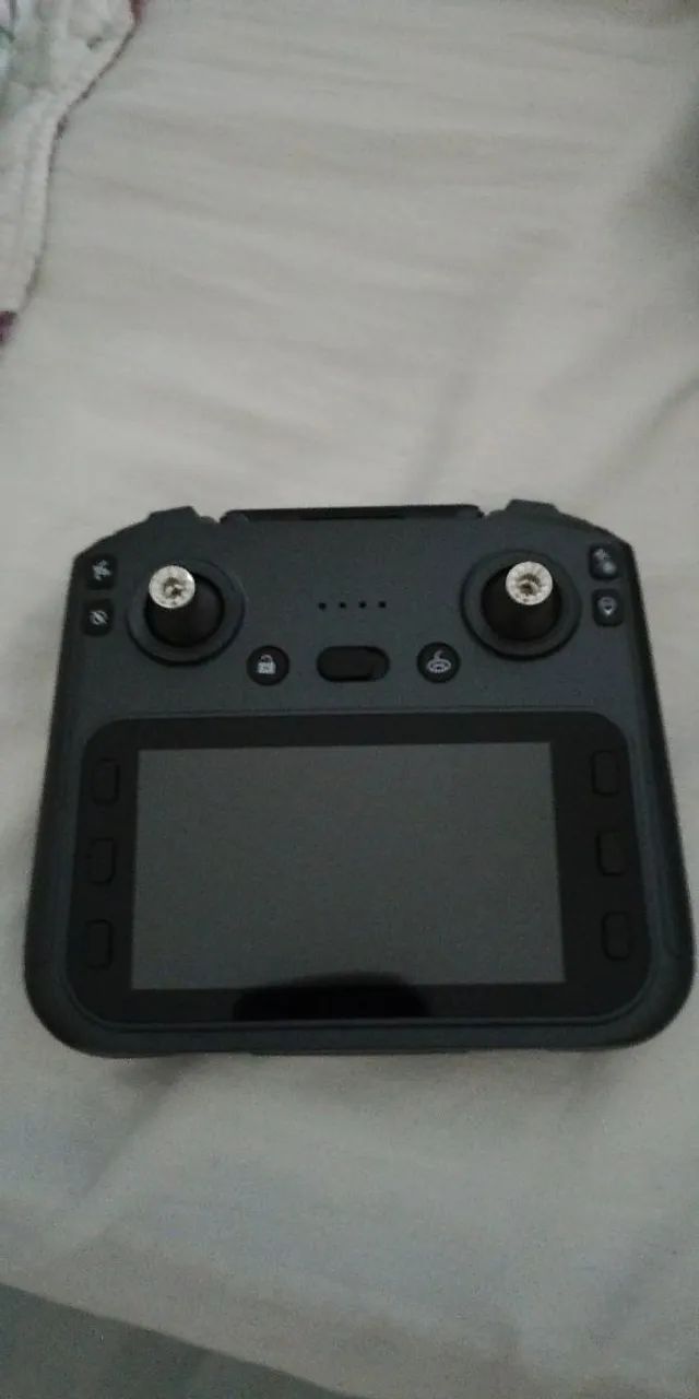 L600-2 Pro Max com guimbal de 3 eixos e 1 bateria  - Foto 2