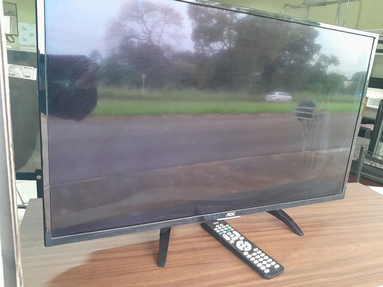 TELEVISÃO 32  AOC  - Foto 2