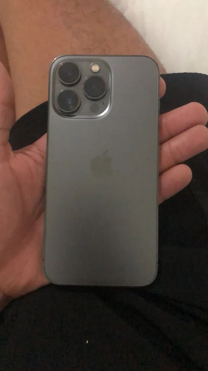 iPhone 13 Pro (Sair logo)