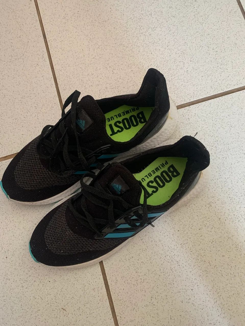 Tênis adidas réplica  - Foto 2