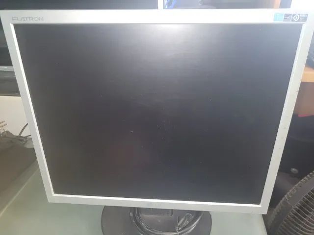 Monitor LG Flatron L1752T-SF - Foto 3