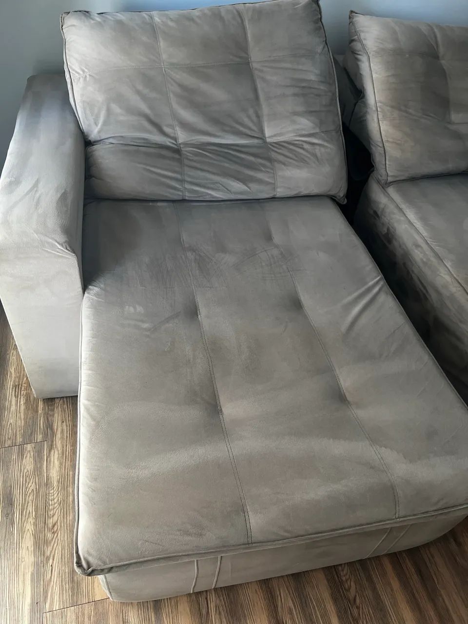 Sofá em suede impermeabilizado 4 lugares  - Foto 2