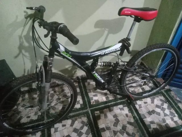 Bicicleta aro 26 - Foto 2