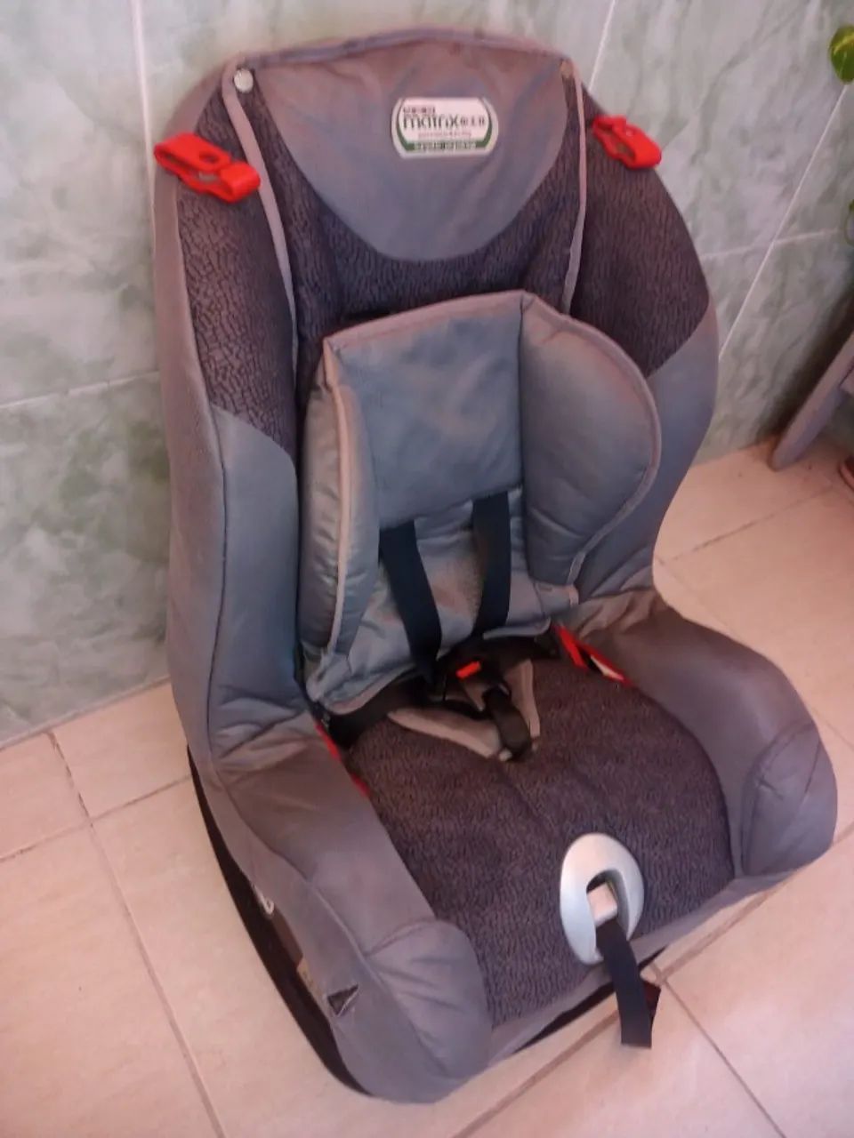Cadeirinha de criança automovel - Foto 4