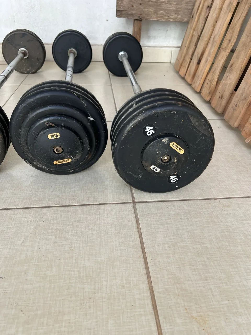 Barra de Academia + Pesos NIMITZ / Barra de ferro / Pesos - Foto 2