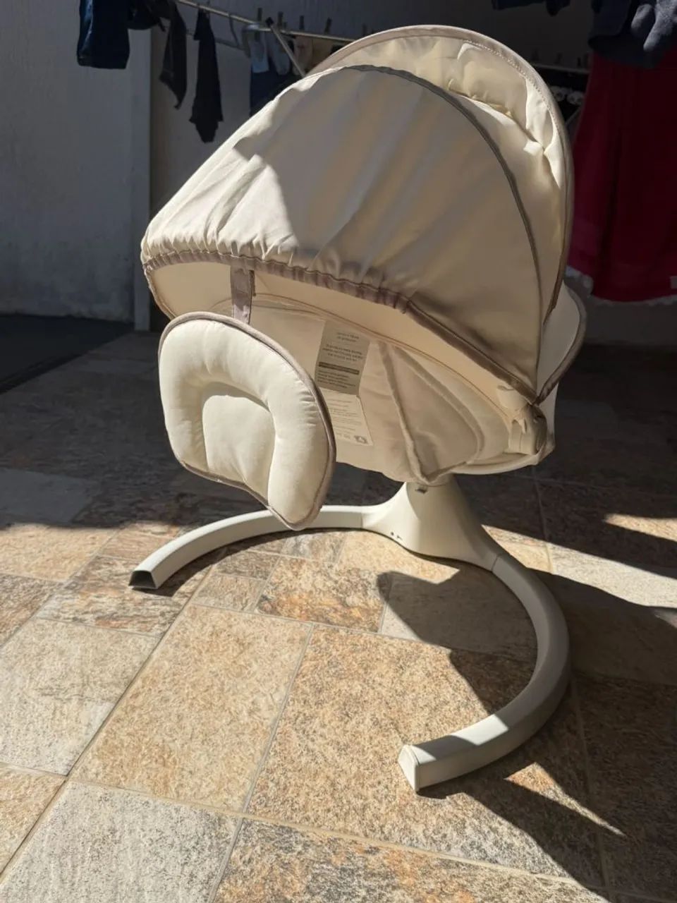 Vendo cadeirinha elétrica para bebê  - Foto 3