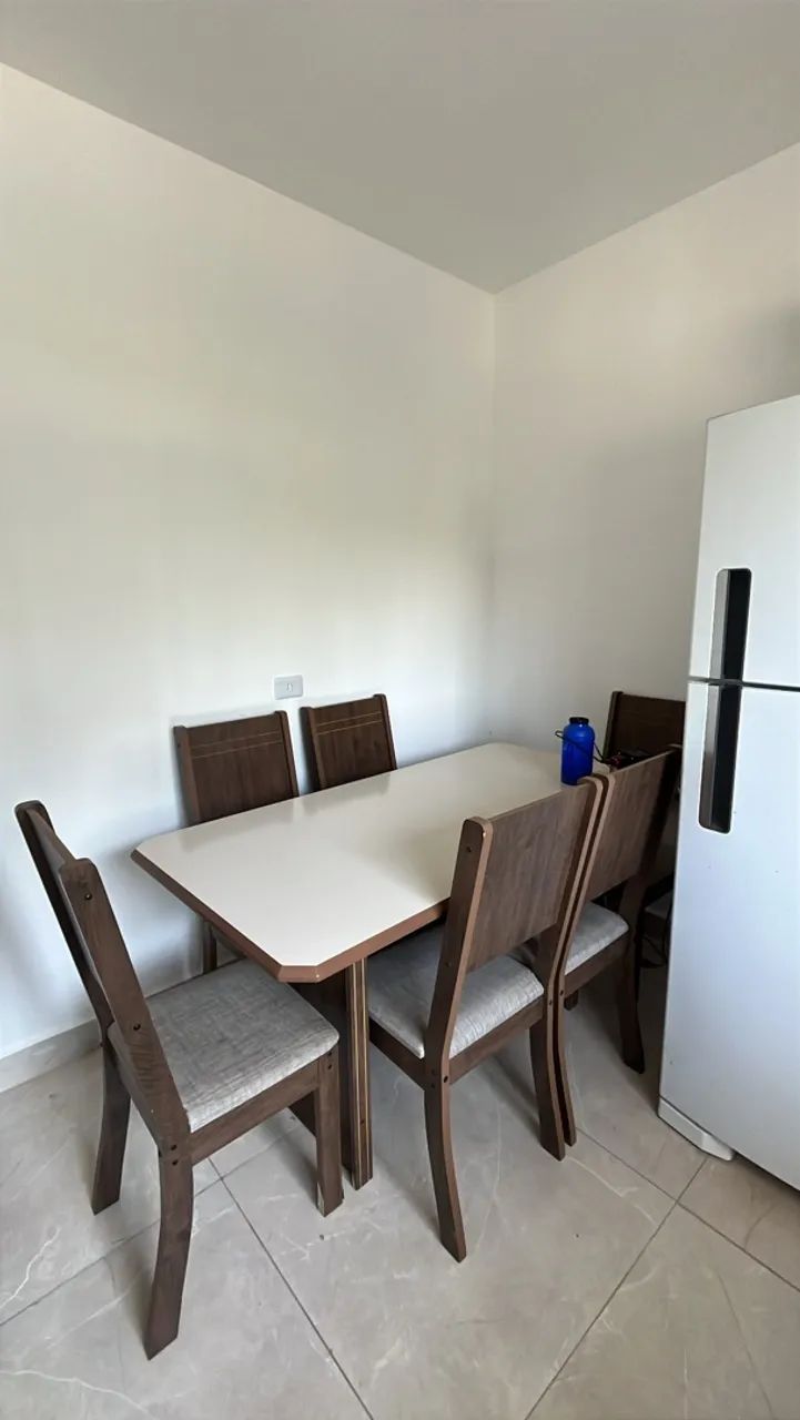 Mesa de jantar - 6 lugares 