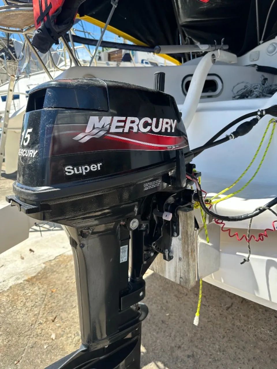 MOTOR POPA MERCURY 15 HP SUPER, POUCO USO
