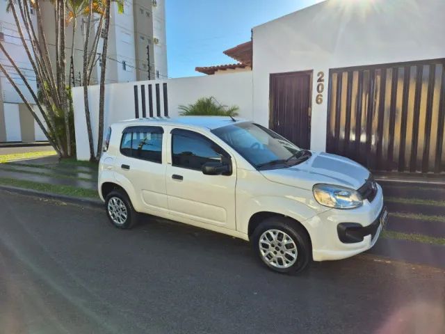 Fiat Uno Attractive 1.0 Flex 6V 5P 2017 - Foto 3