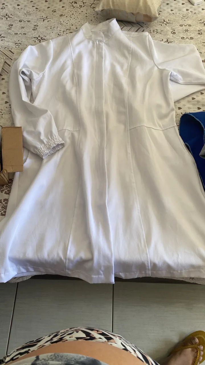 Jaleco de gabardine
