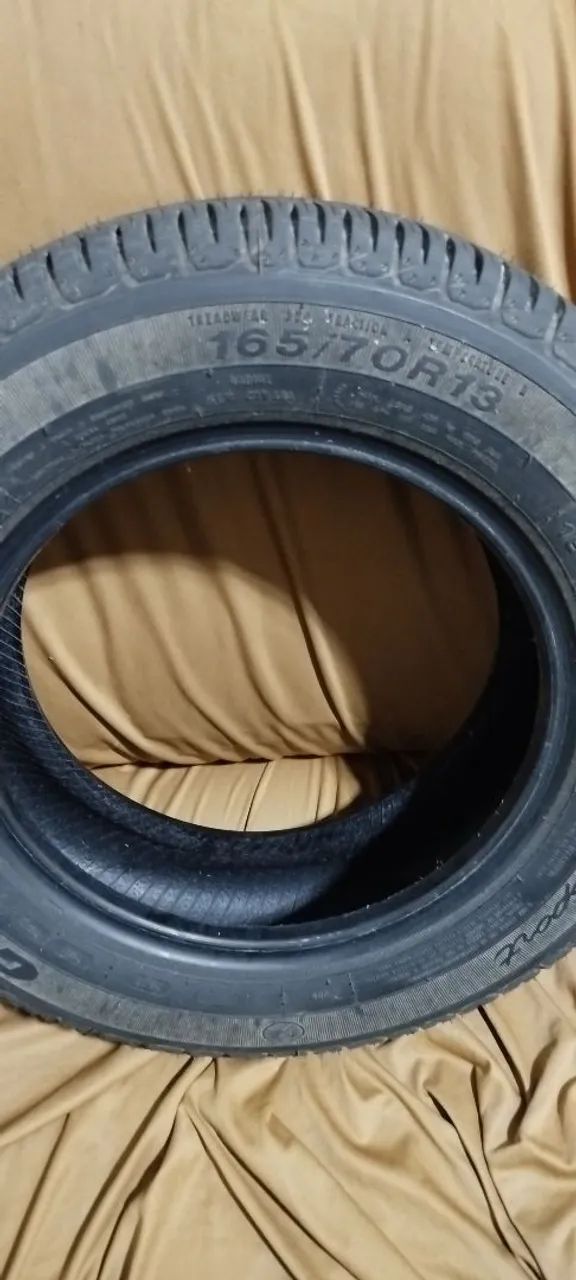 Pneu de carro, 165/70R13