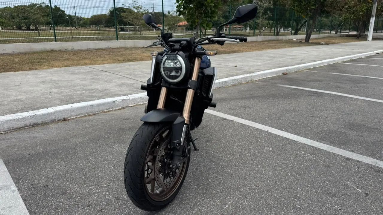 Cb 650 R