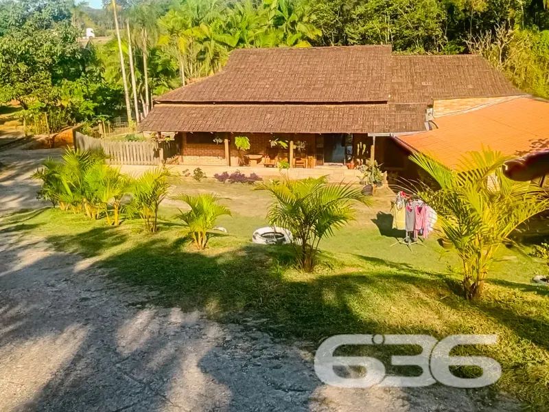 Chacará | Barra Velha | Escalvado
