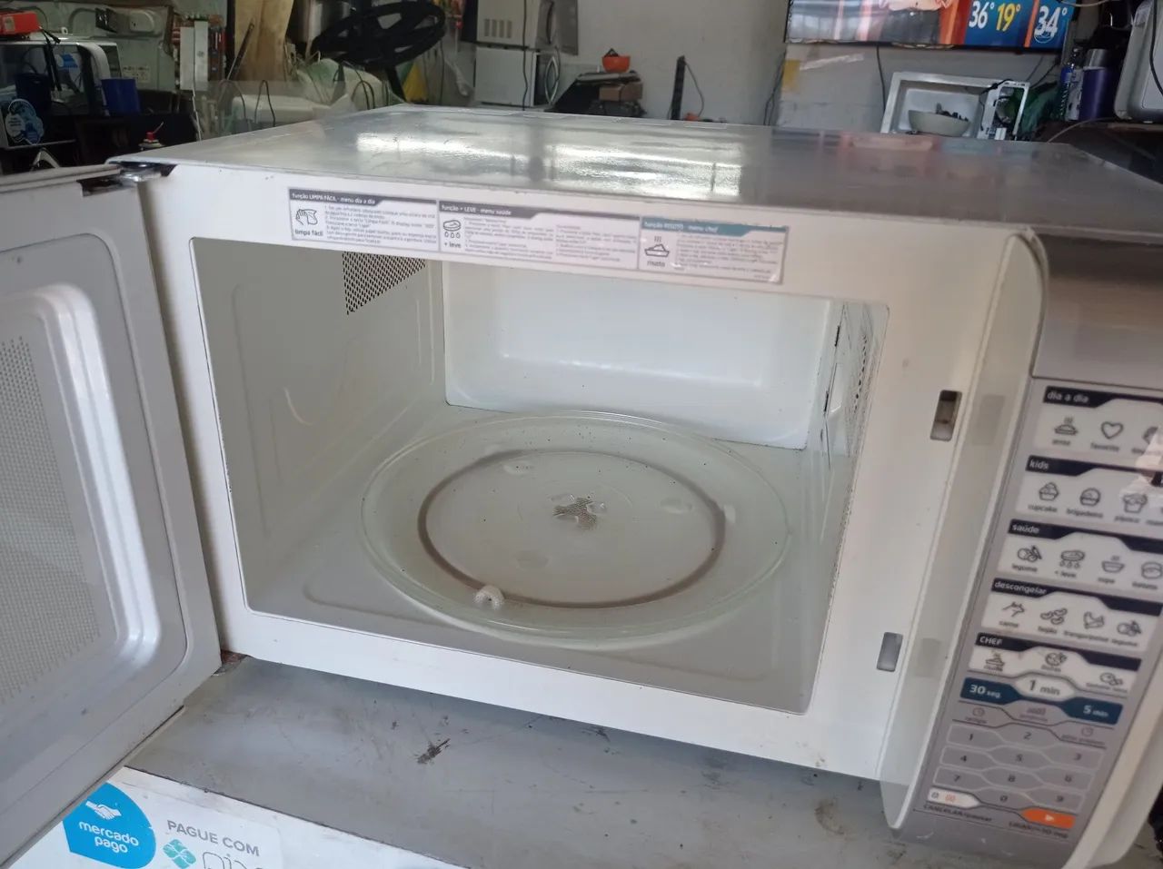 Microondas midea 30 litros  - Foto 4