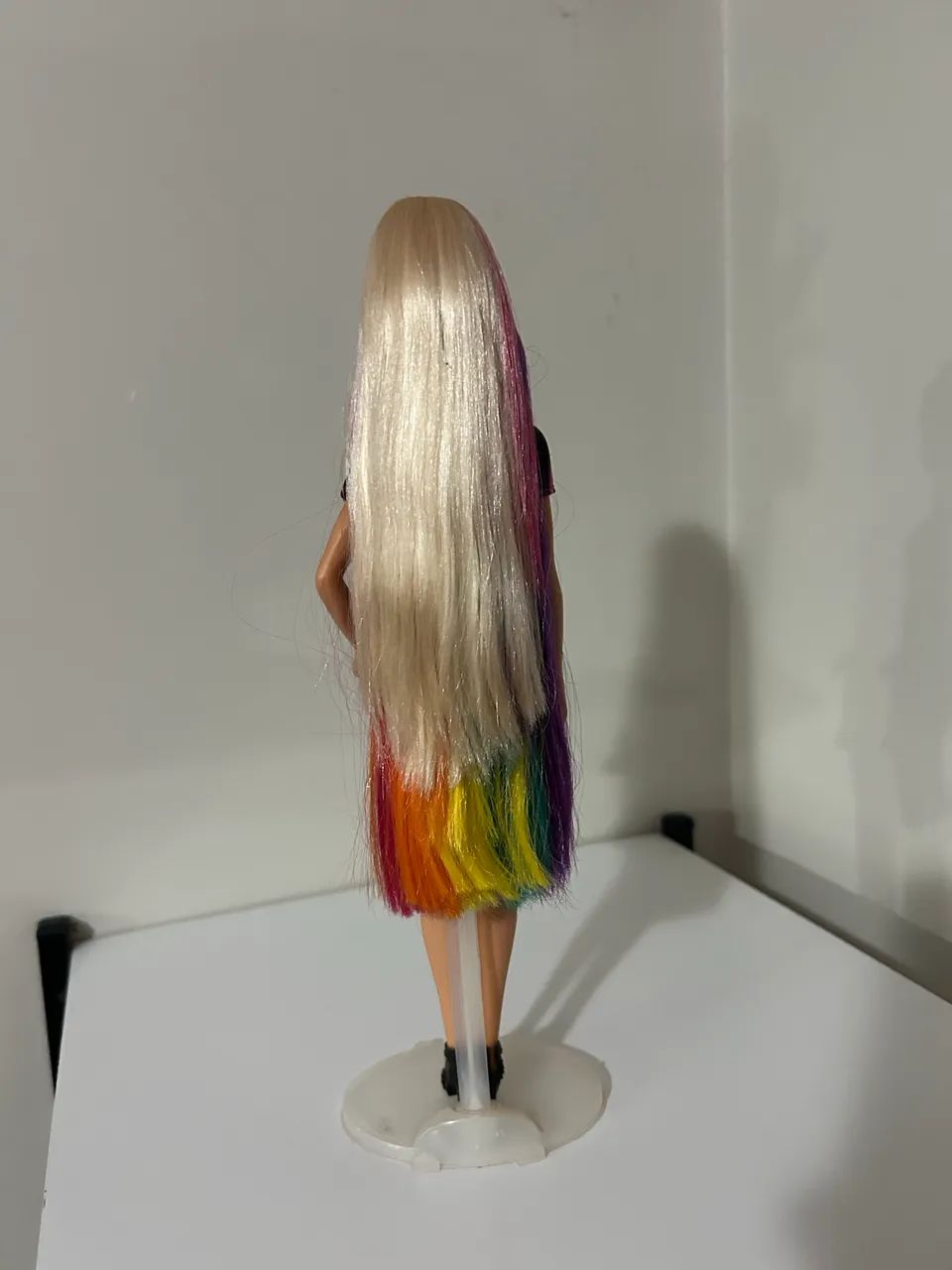 Barbie Penteados de Arco Íris  - Foto 3