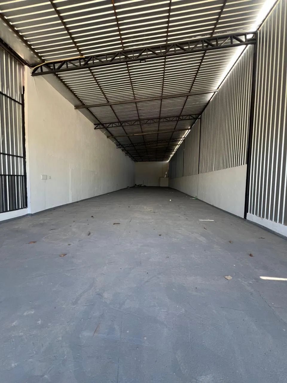 Alugo galpão 400 m2 St Indústria Ceilândia - Foto 4