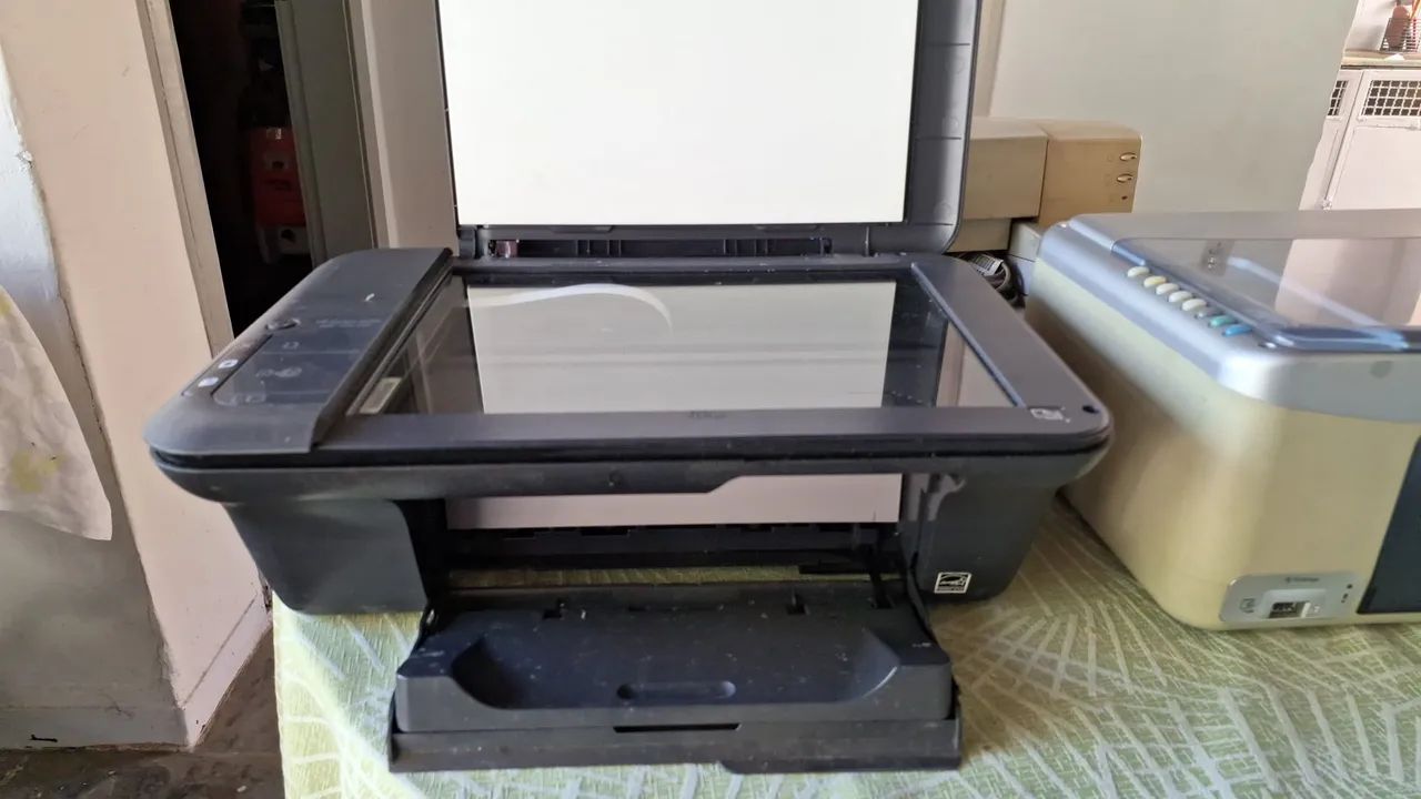 Impressora multifuncional HP 2050 - Foto 4