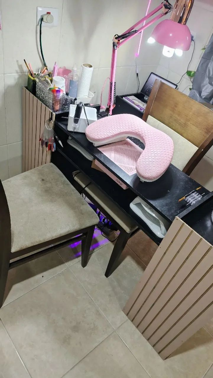 Mesa manicure ripas rosa