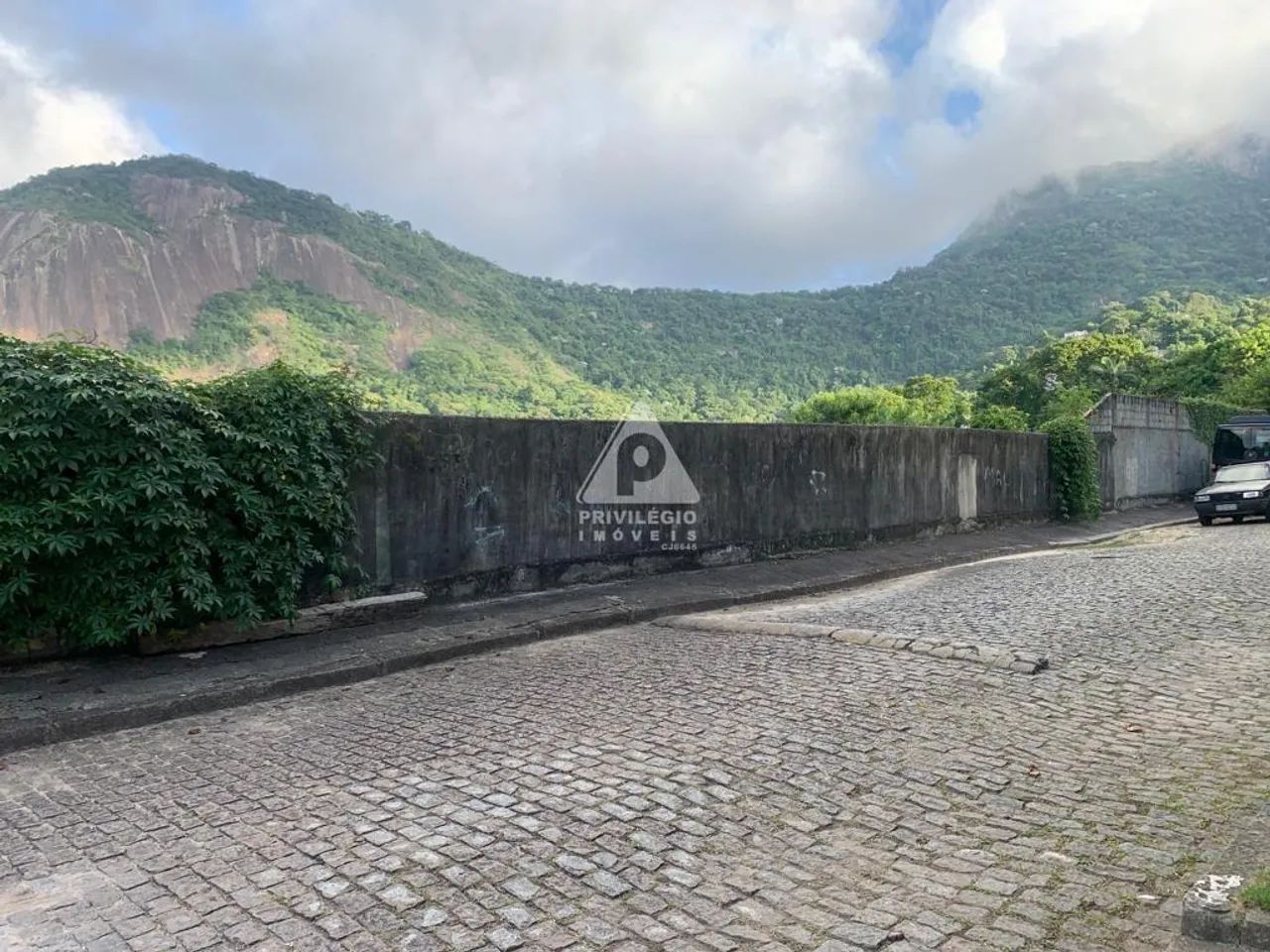 Terreno a venda, com 779m2 em Santa Teresa