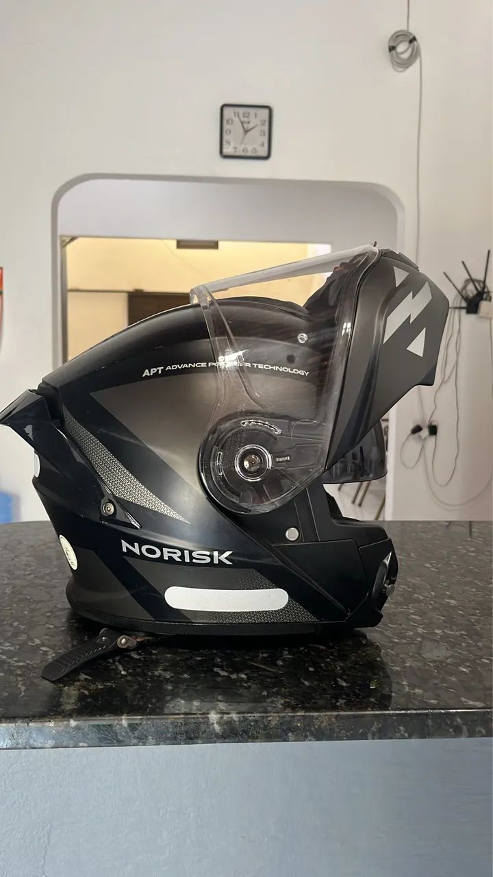 CAPACETE NORISK ROBOCOP - Foto 3
