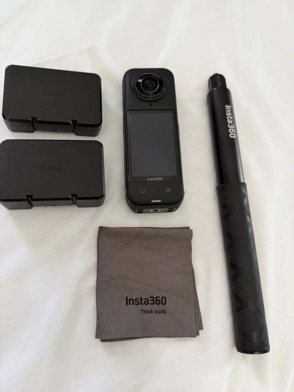 Insta360 X5 - Foto 2