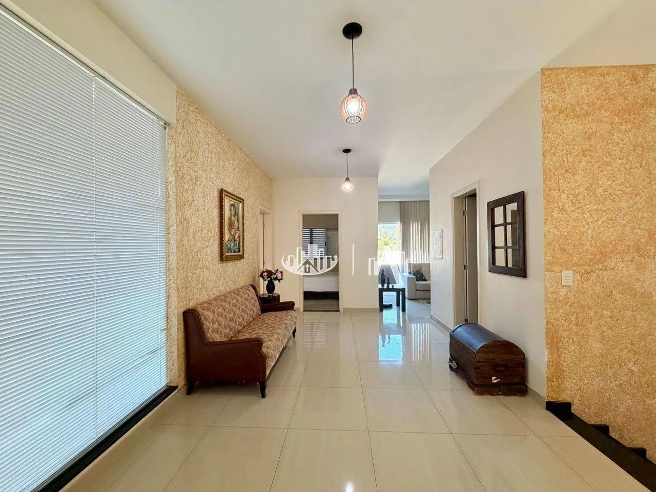 Casa com 4 Quartos para alugar, 296 m² por R$ 11.737/mês - Condominio Sonora - Londrina/PR 2
