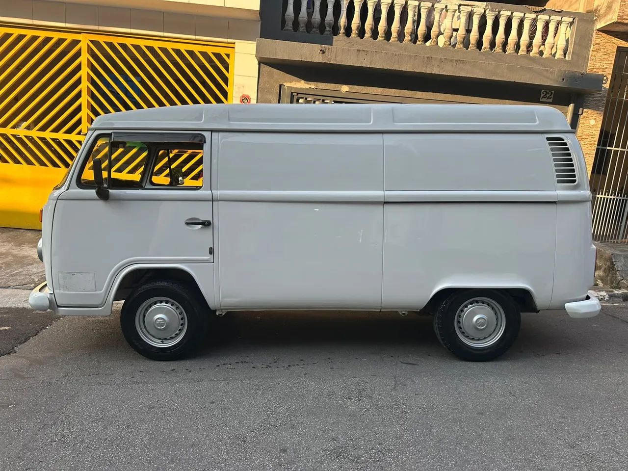 Volkswagen Kombi Furgão 2003