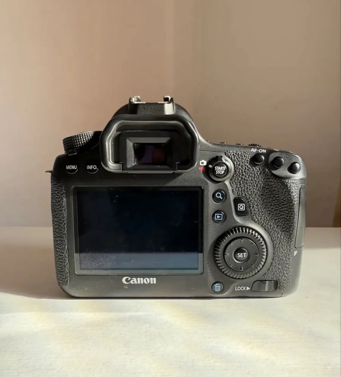 Canon EOS 6D