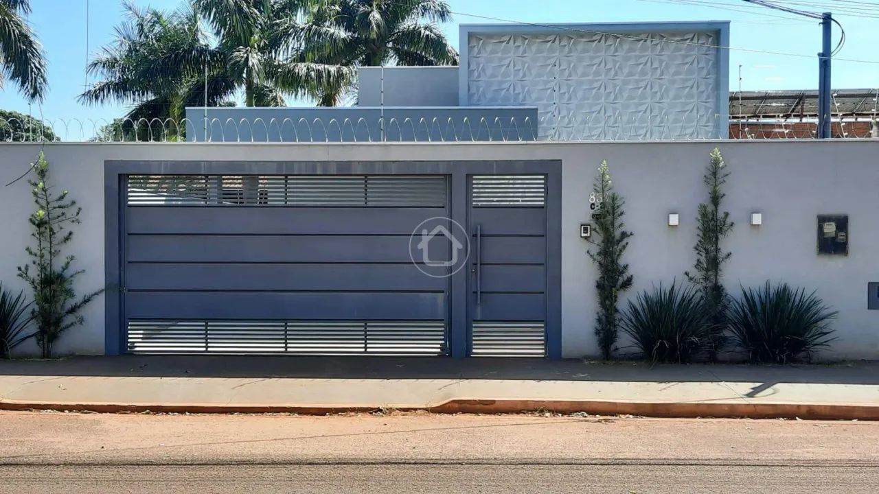 CASA COM 3 DORM NO TIJUCA