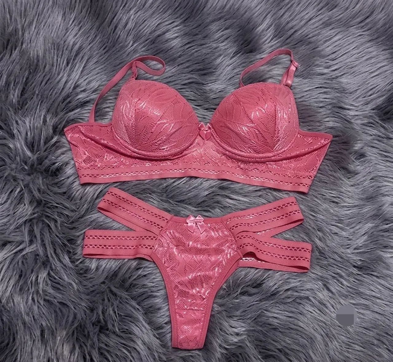 Lingerie Linda