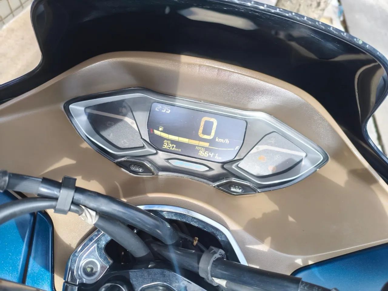 PCX DLX  - Foto 3