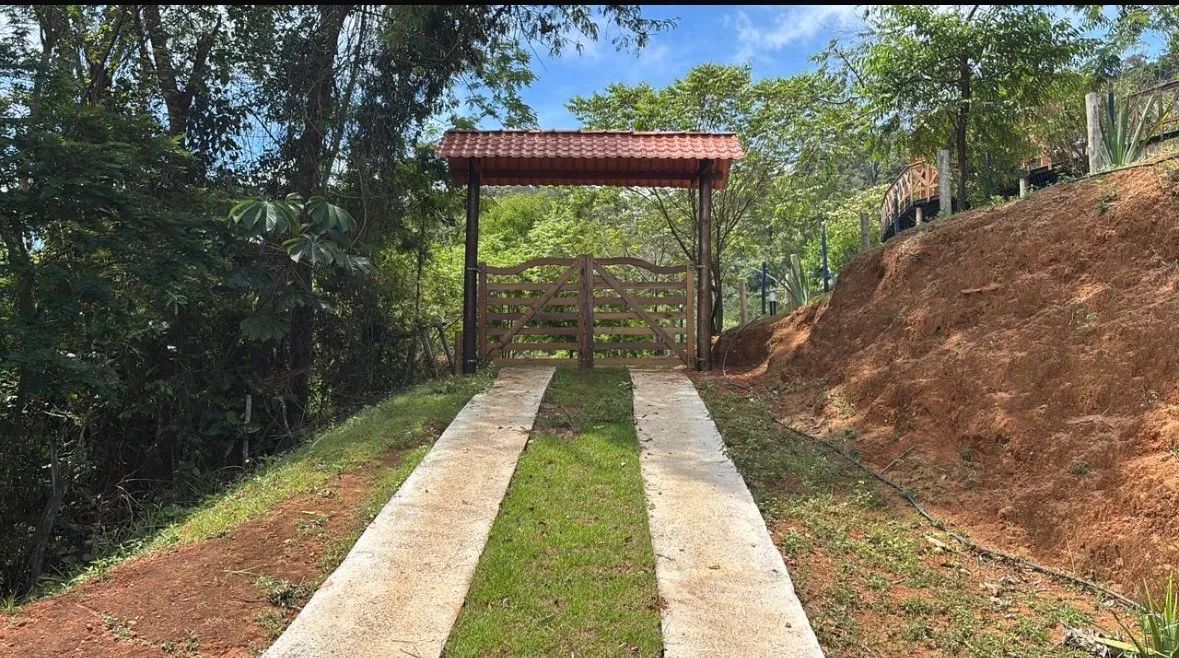 Sítio na região de Santa Isabel  - Foto 5