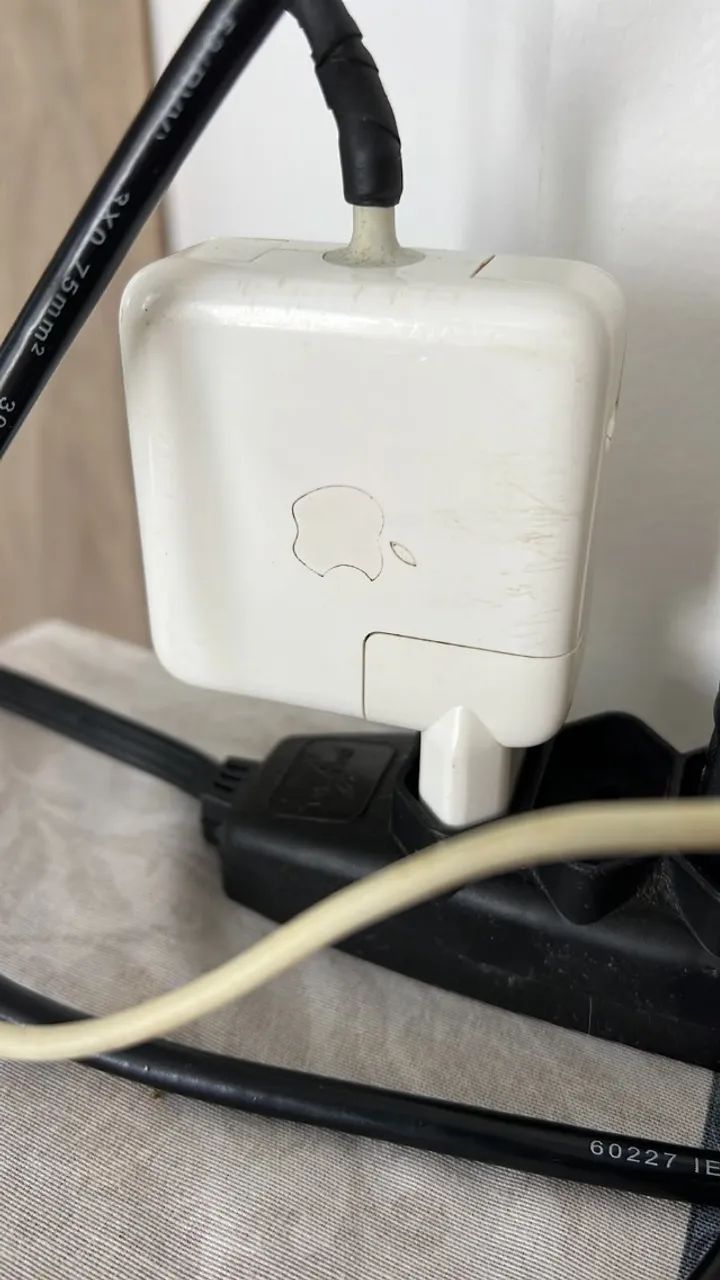 MACBOOK AIR Core i5 128GB RAM 4GB 1600MHZ DDR3 - Foto 4