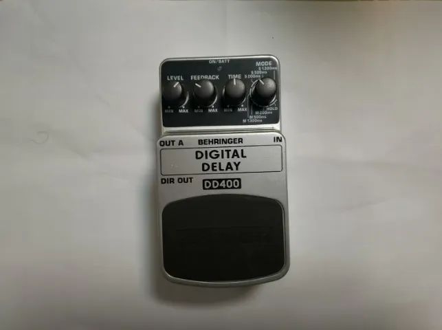 Pedal Behringer DD400 Digital Delay - Instrumentos musicais