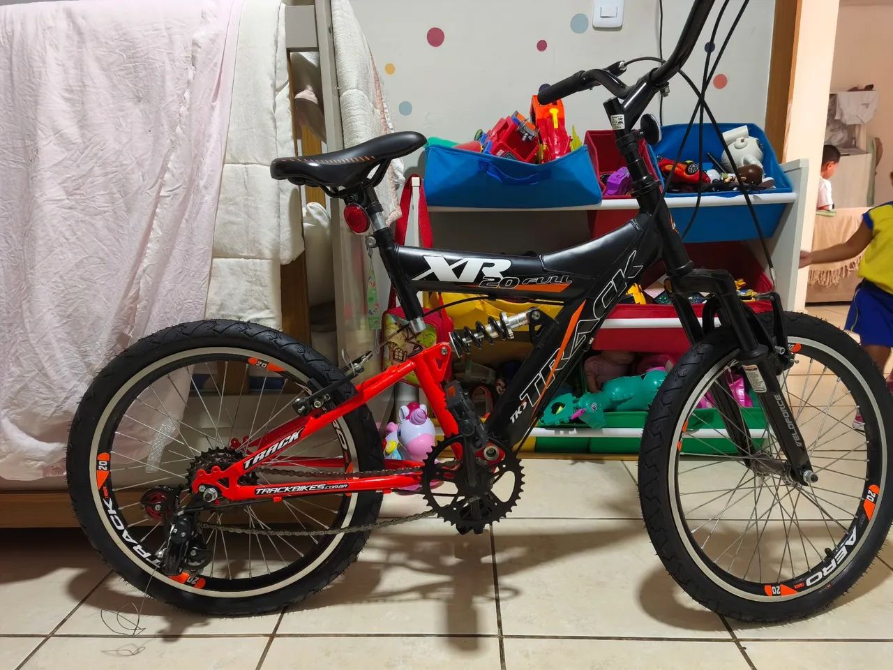 Vendo bicicleta infanto juvenil  - Foto 2