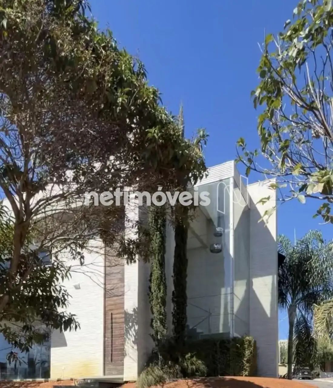 CASA EM CONDOMINIO
