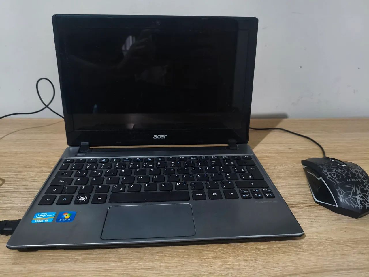 Vendo netbook, mesa e cadeira. - Foto 3
