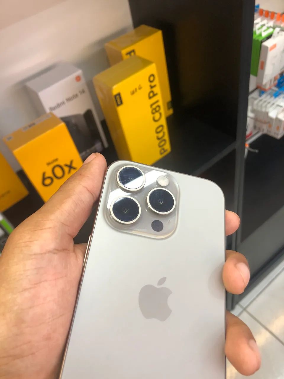 iPhone 15 pro (128gb) - Foto 2