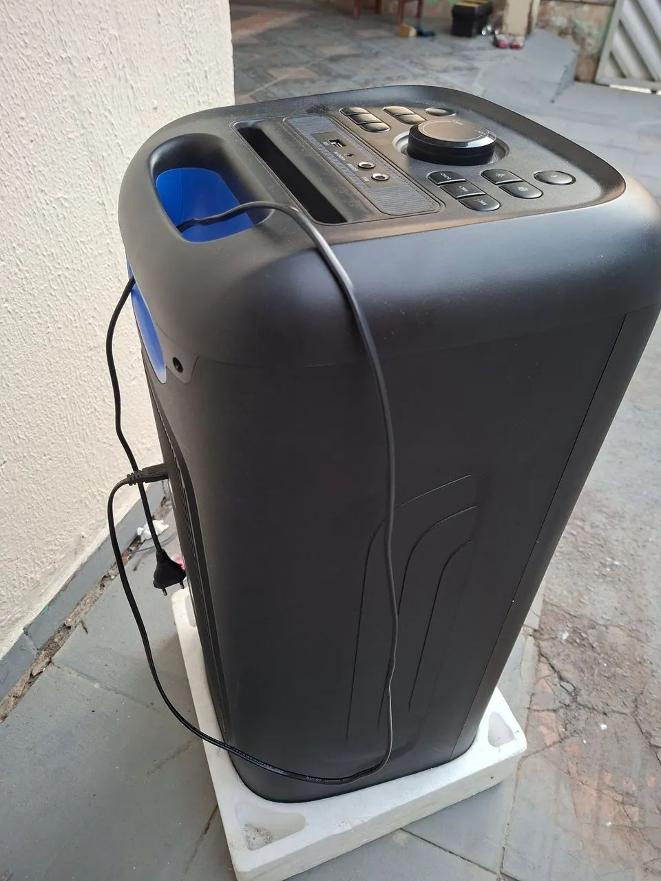 Caixa de som Philips modelo X4000  - Foto 4