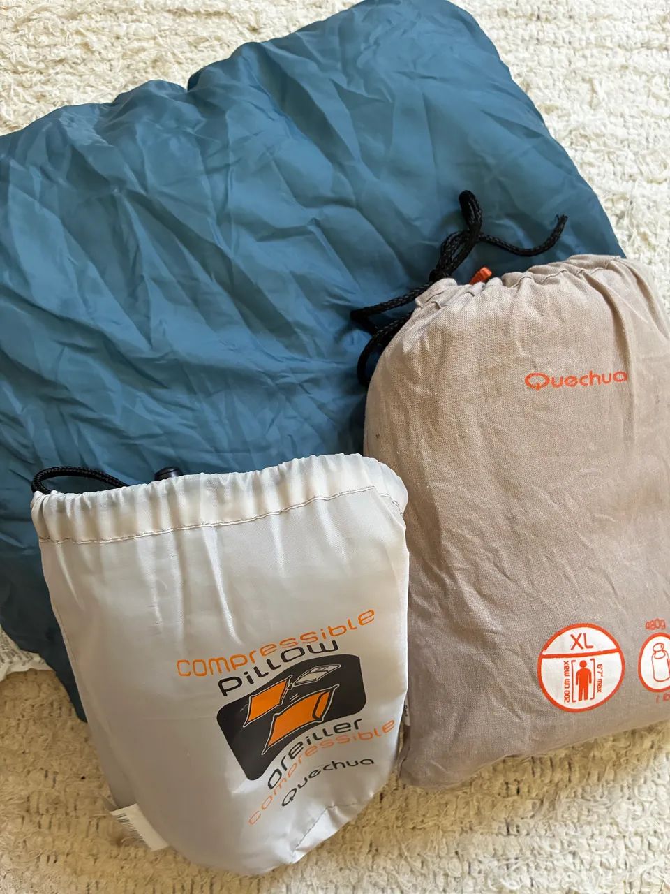 Lençol Saco de Dormir Quechua XL + Travesseiro Compressível Quechua  - Foto 2