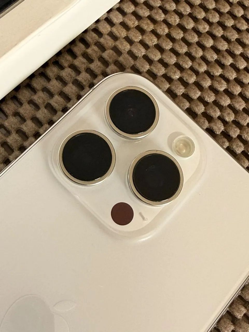 Iphone 16 pro 128GB - Foto 2