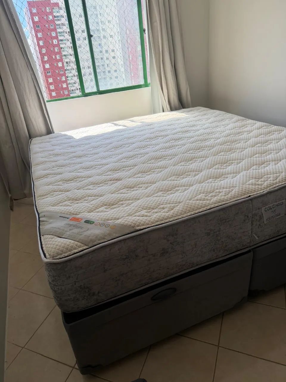 Vendo motivo mudança cama casal nova! - Foto 2