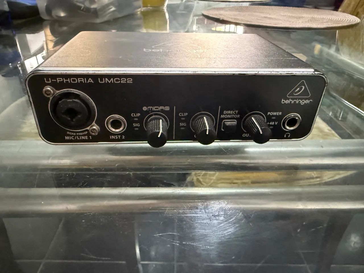 Placa de áudio Behringer UMC22 - Foto 3