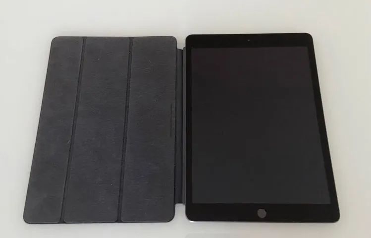 Ipad 7 32 gb  - Foto 3