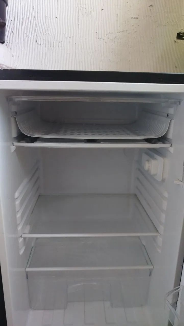 Vendo frigobar 126L - Foto 5