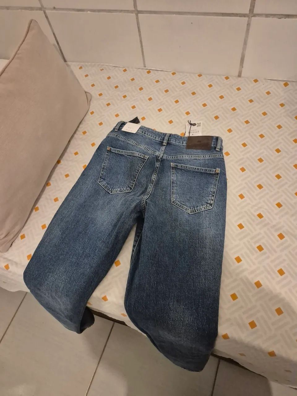 Calca zara 38 mom fit