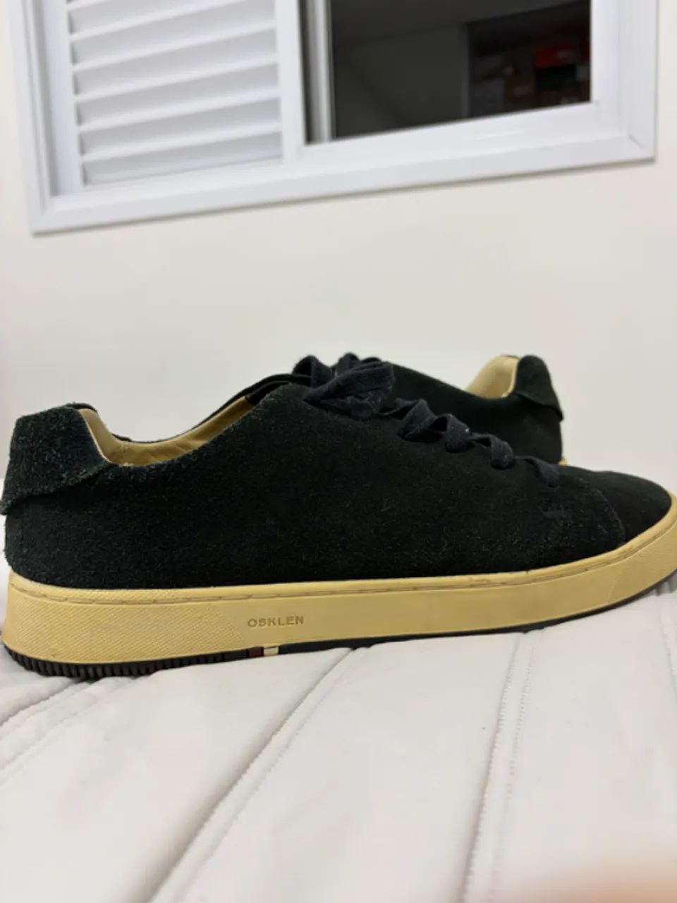 tenis osklen soho camurça e couro preto
